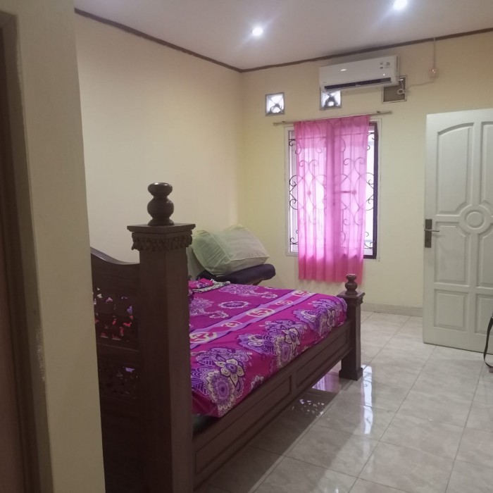 Rumah disewakan di Jaguar Jababeka Cikarang